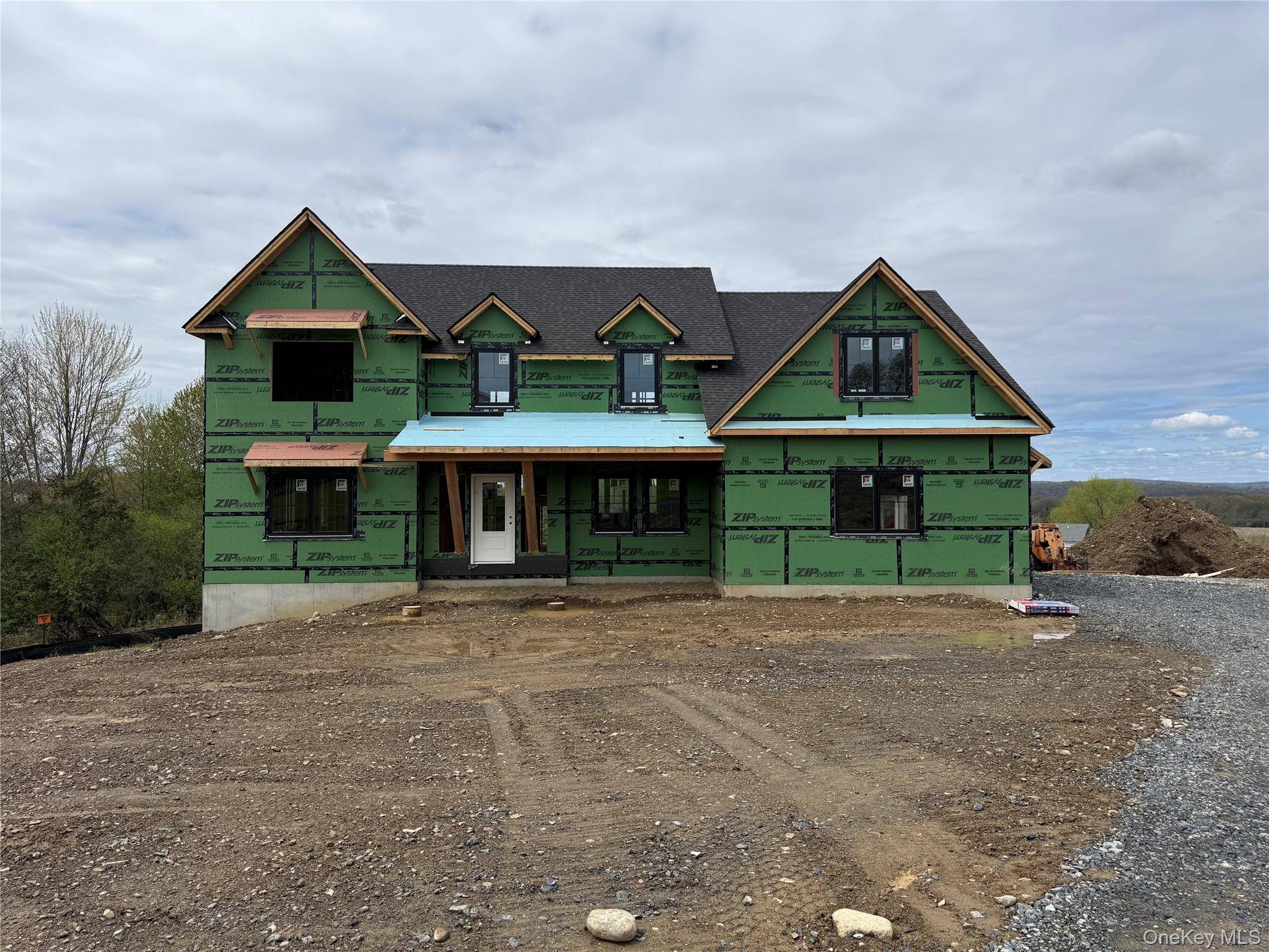 52 Breezeway LN, Goshen, NY 10924