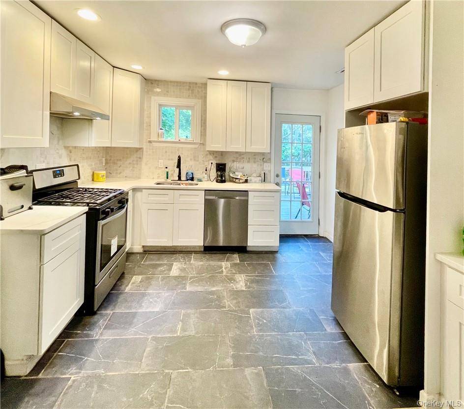 47 Valley AVE, Walden, NY 12586