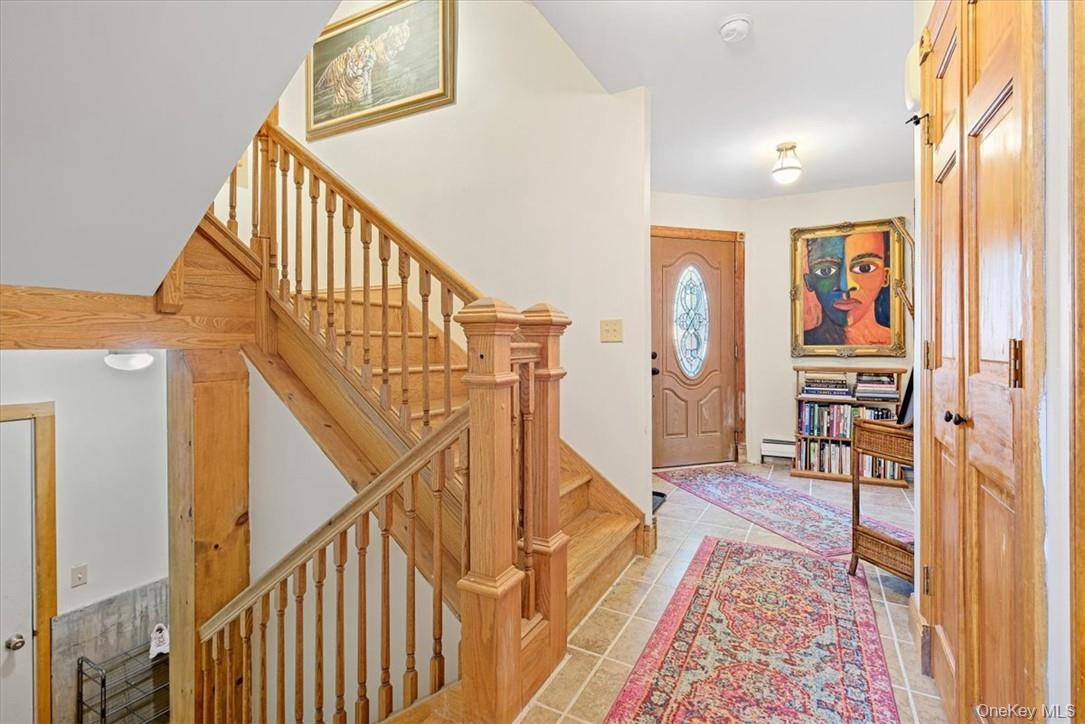 422-424 York ST, Malden On Hudson, NY 12453