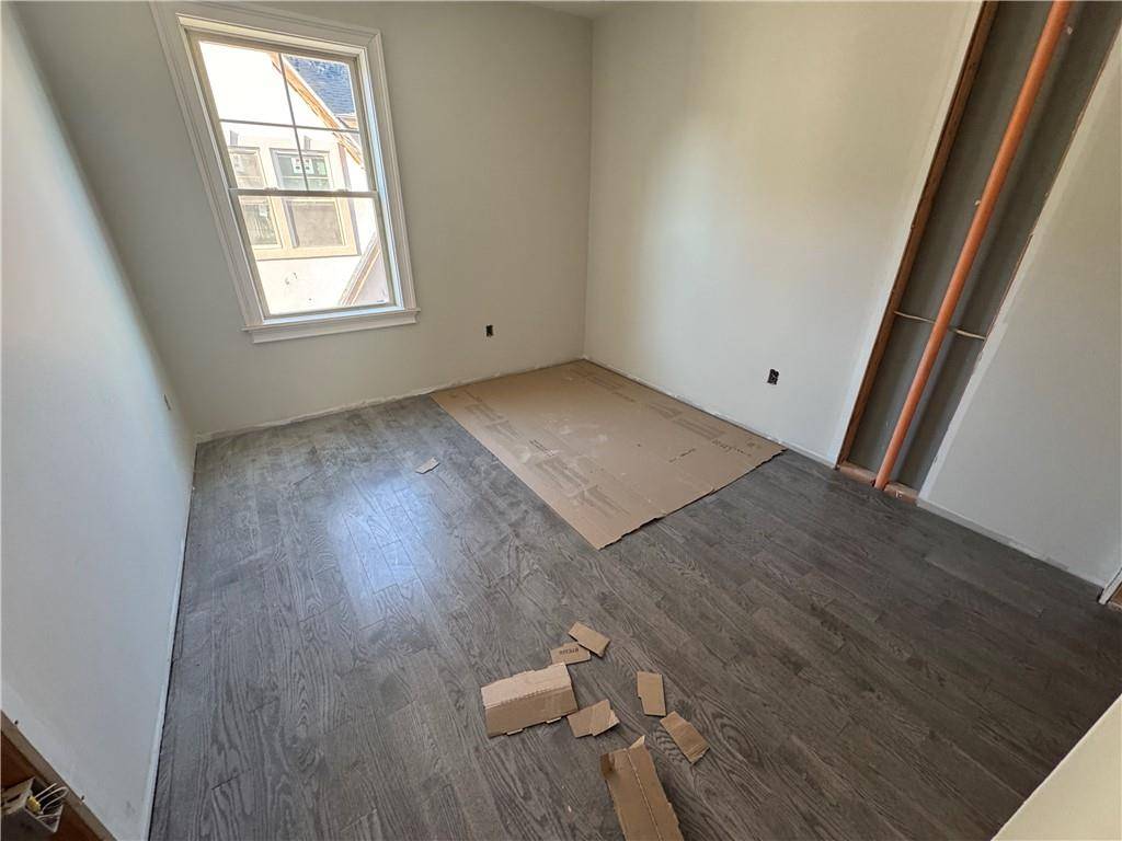 65 W 2nd Street #6, Mount Vernon, NY 10550