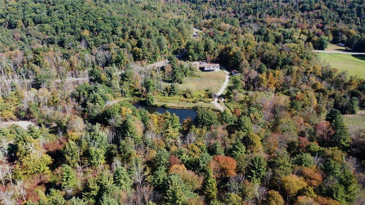 25 Nobletown RD, Hillsdale, NY 12529
