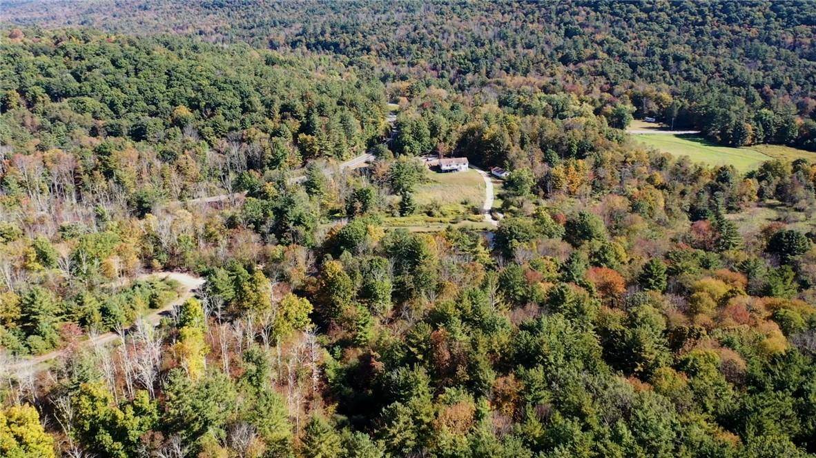 25 Nobletown RD, Hillsdale, NY 12529