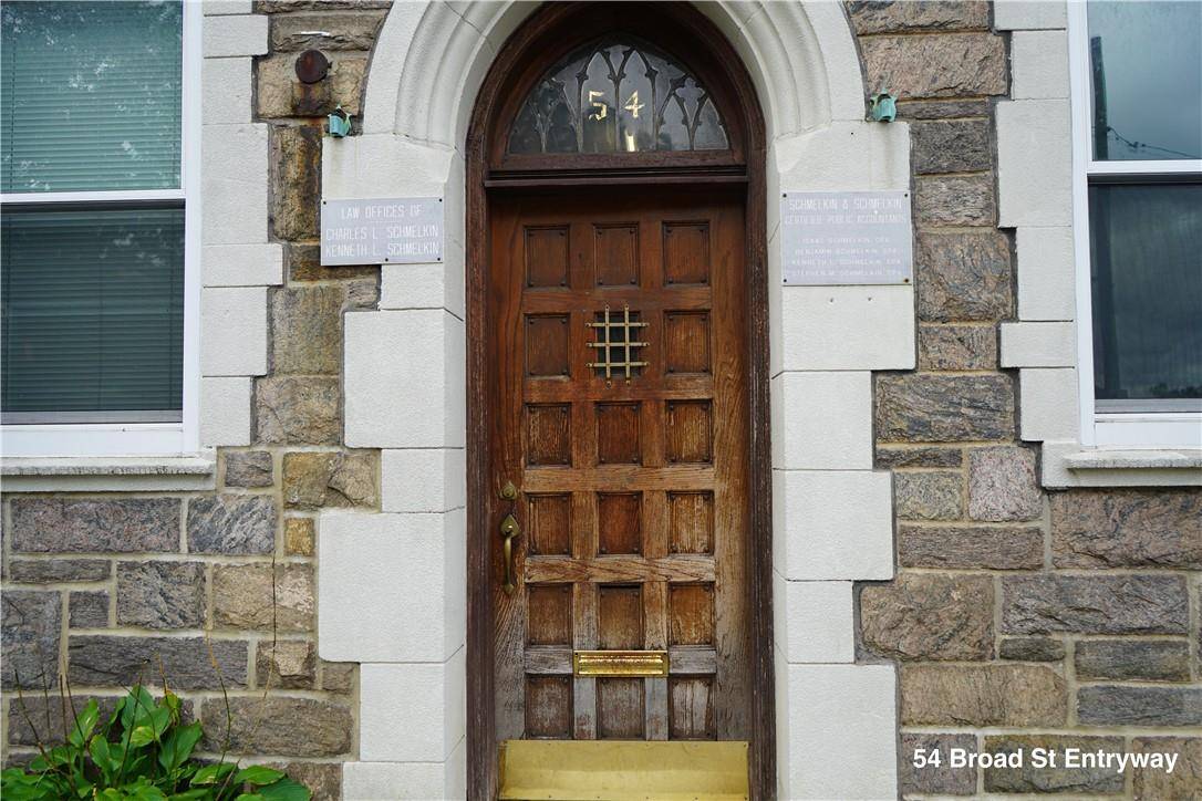 60 W Broad ST #1K, Mount Vernon, NY 10552