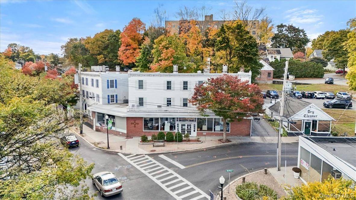 74 S Moger AVE, Mount Kisco, NY 10549
