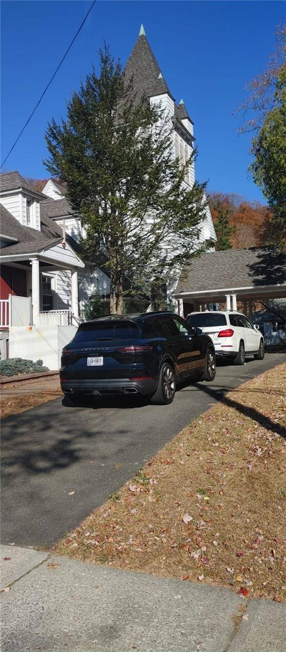 42 4th ST, Hillburn, NY 10931