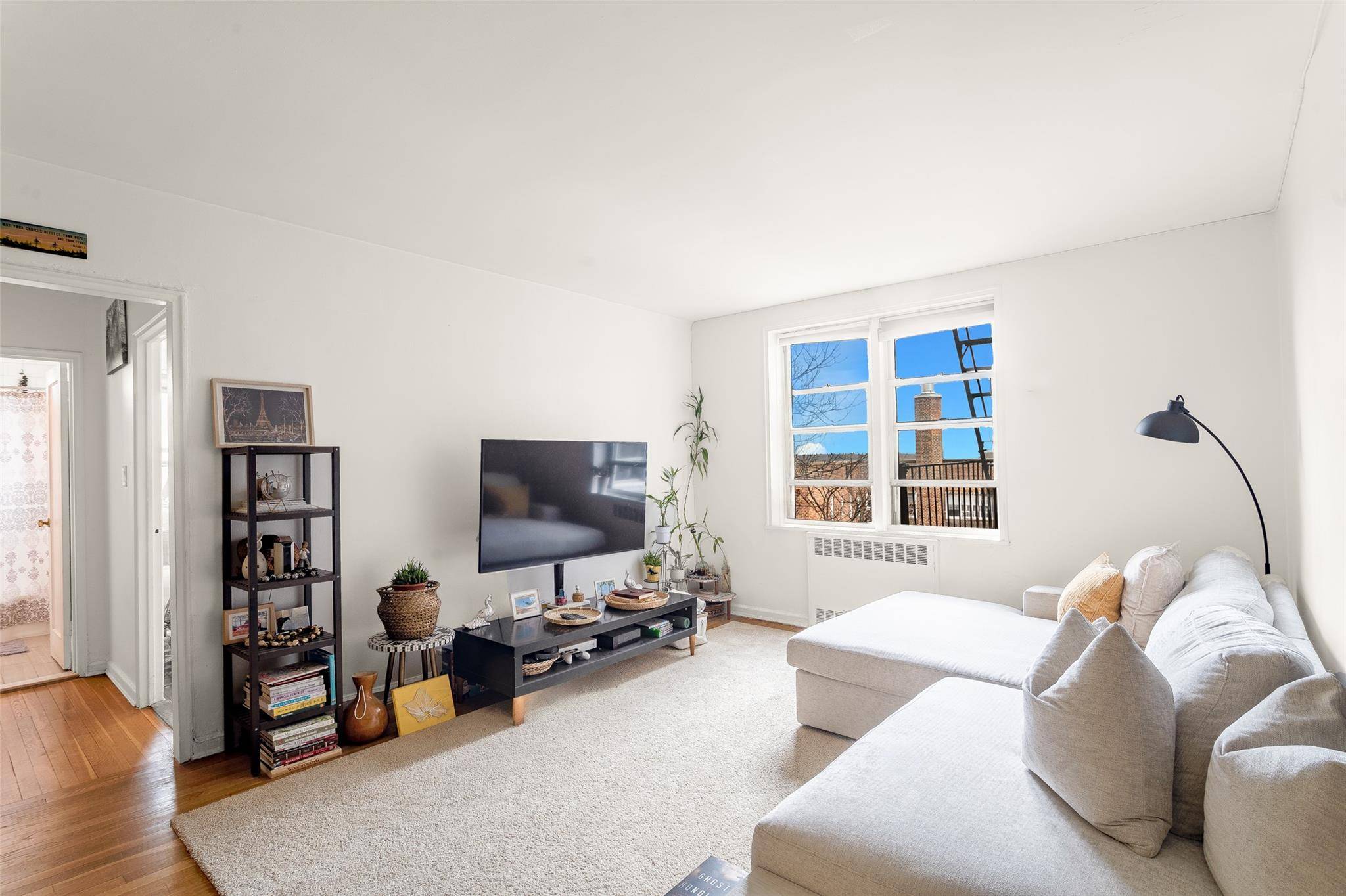 5614 Netherland AVE #5C, Bronx, NY 10471