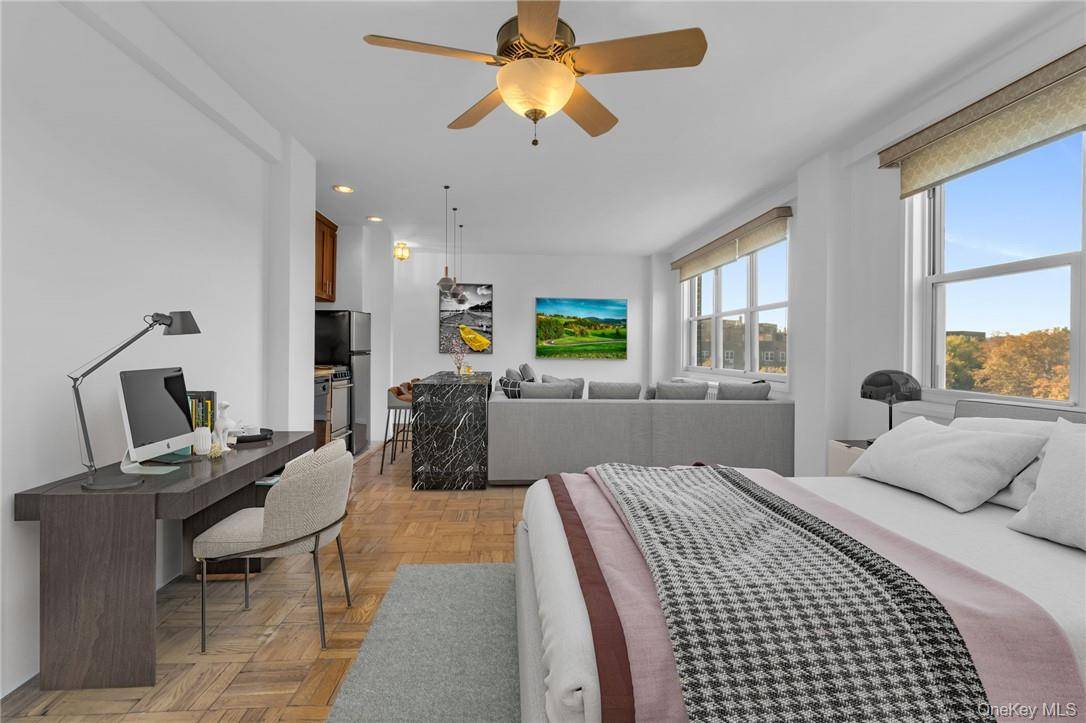 3935 Blackstone AVE #5K, Bronx, NY 10471