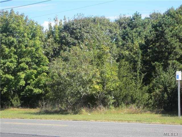 83 Montauk HWY, Westhampton, NY 11977