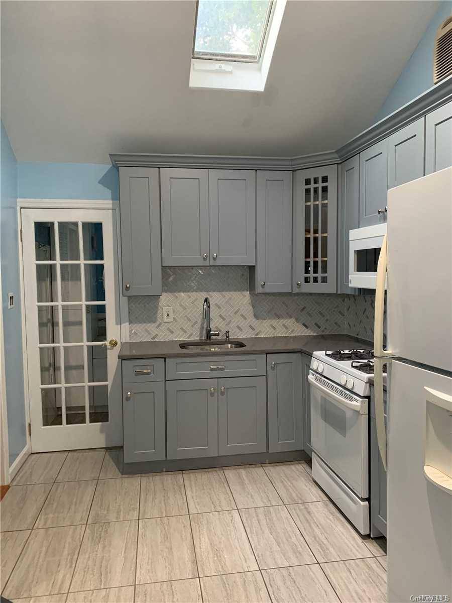 Address not disclosed, Central Islip, NY 11722