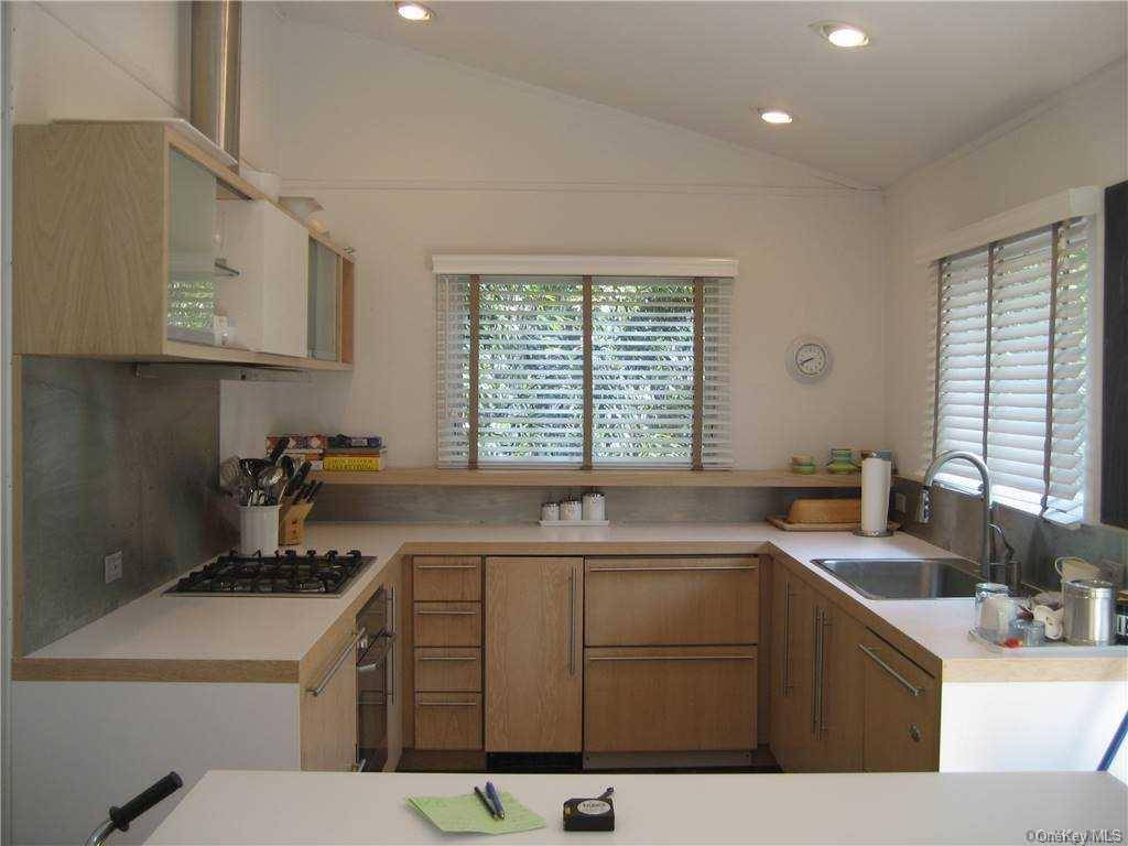 4 Superior WALK, Ocean Bay Park, NY 11770