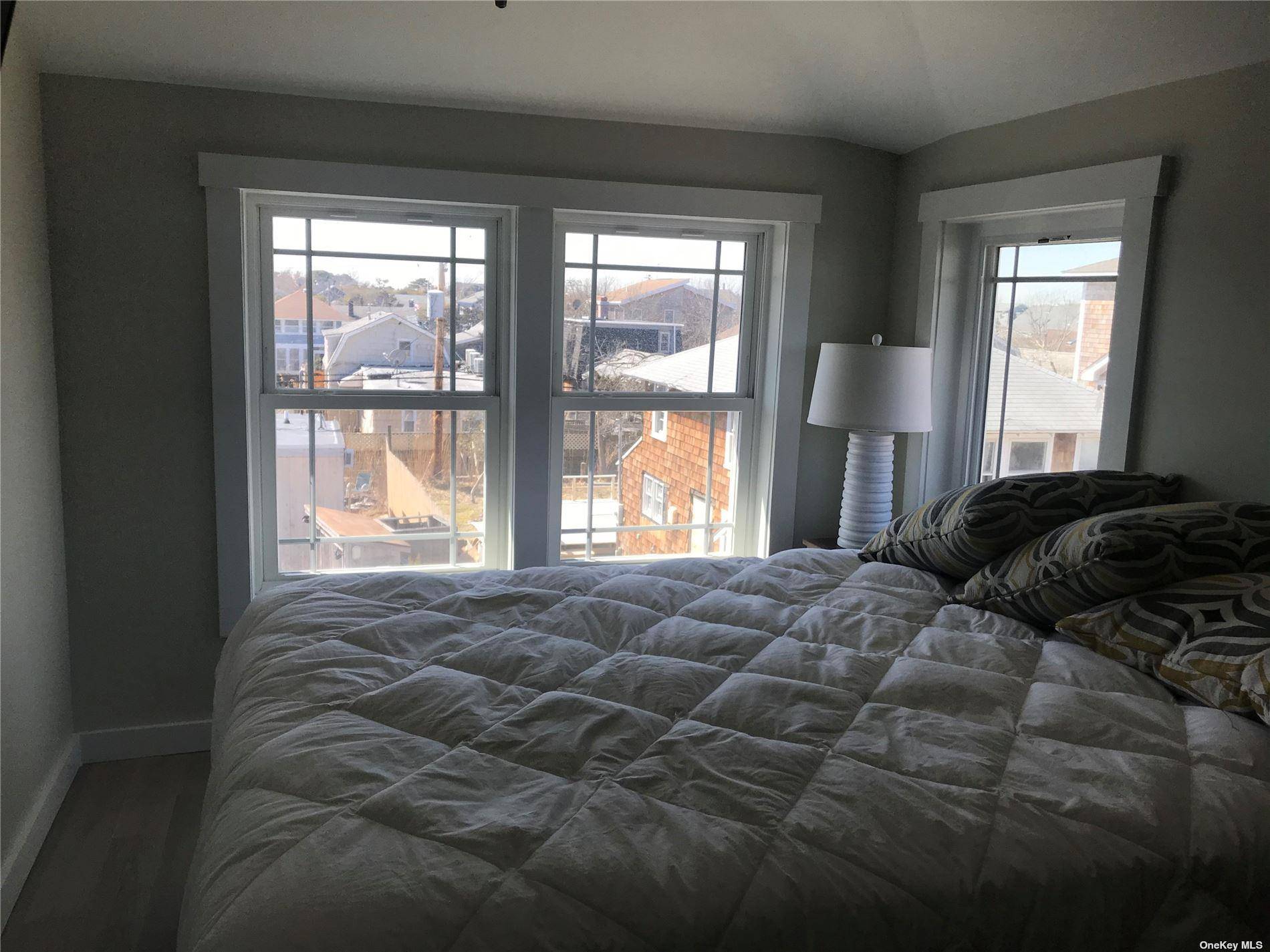 446 Dehnhoff WALK, Ocean Beach, NY 11770