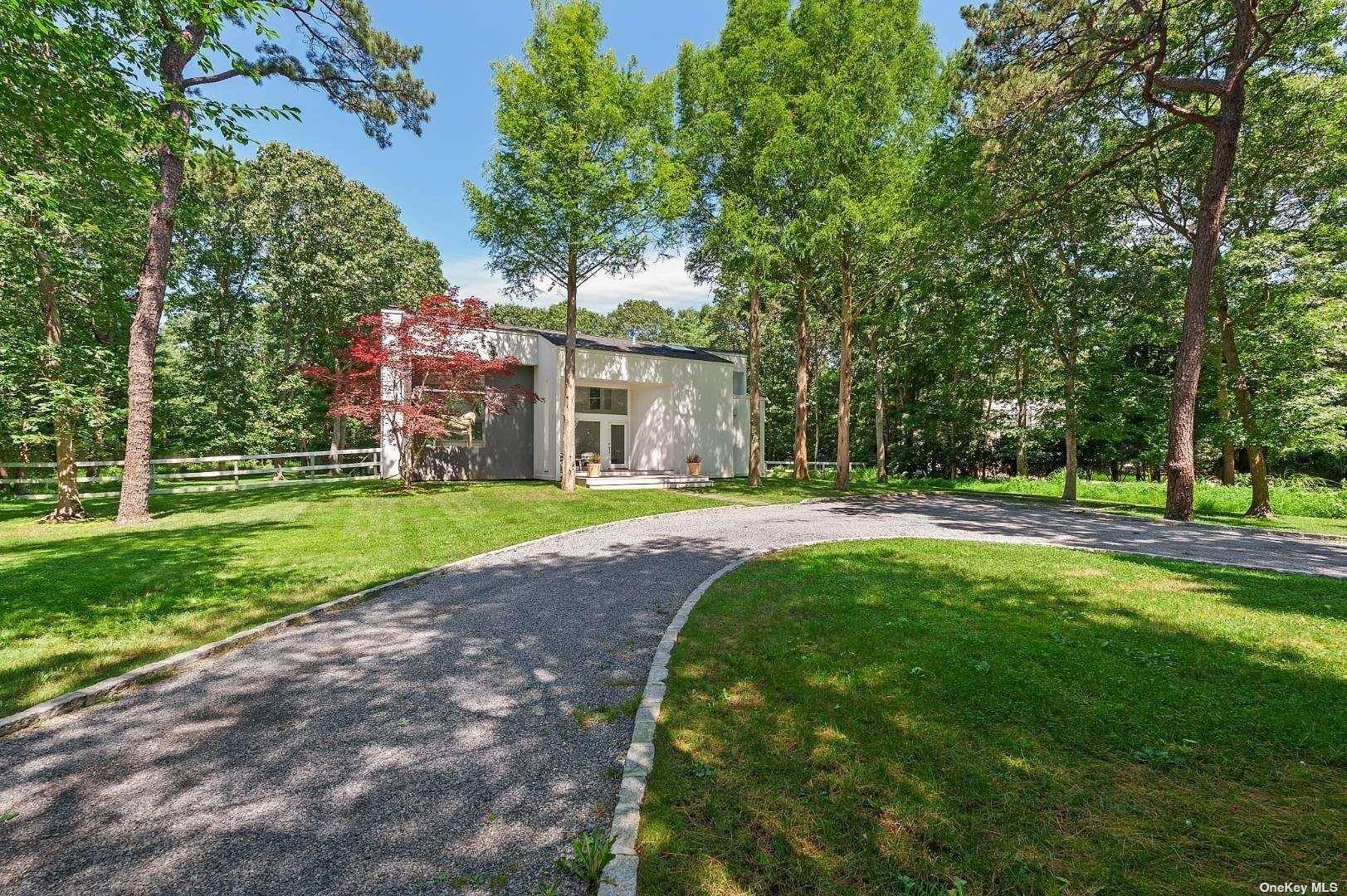 14 Elishas PATH, Wainscott, NY 11975