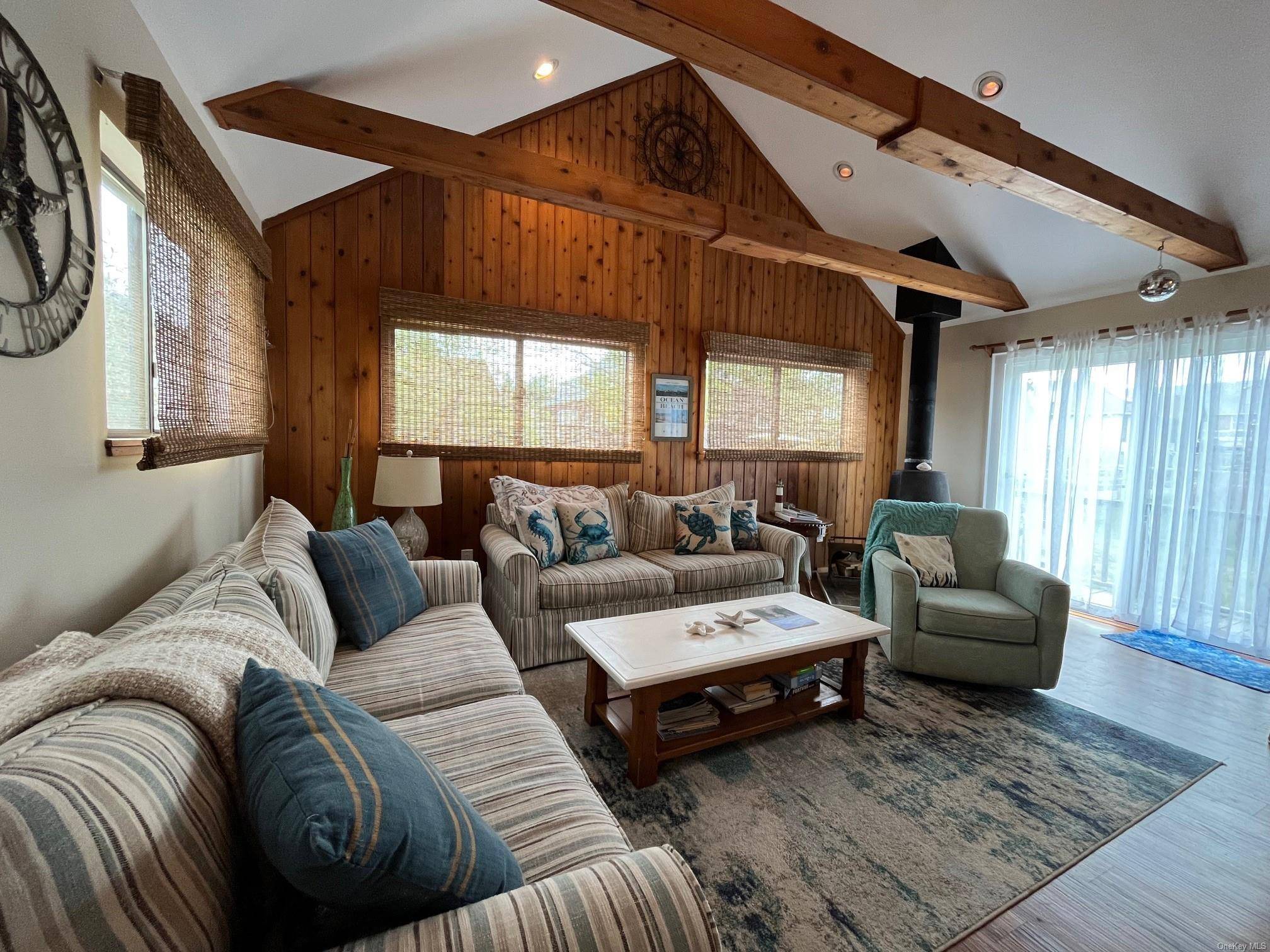 142 Bungalow, Ocean Beach, NY 11770