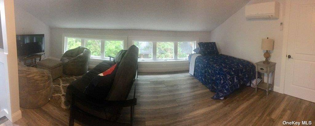 368 Surf RD, Ocean Beach, NY 11770
