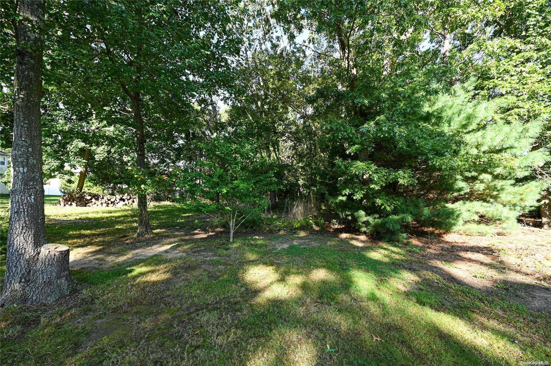 3rd ST, Moriches, NY 11955