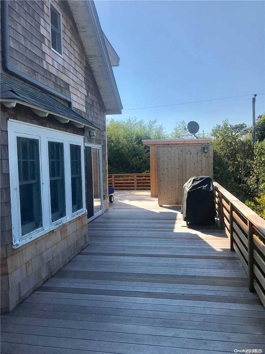 833 Evergreen WALK, Ocean Beach, NY 11770