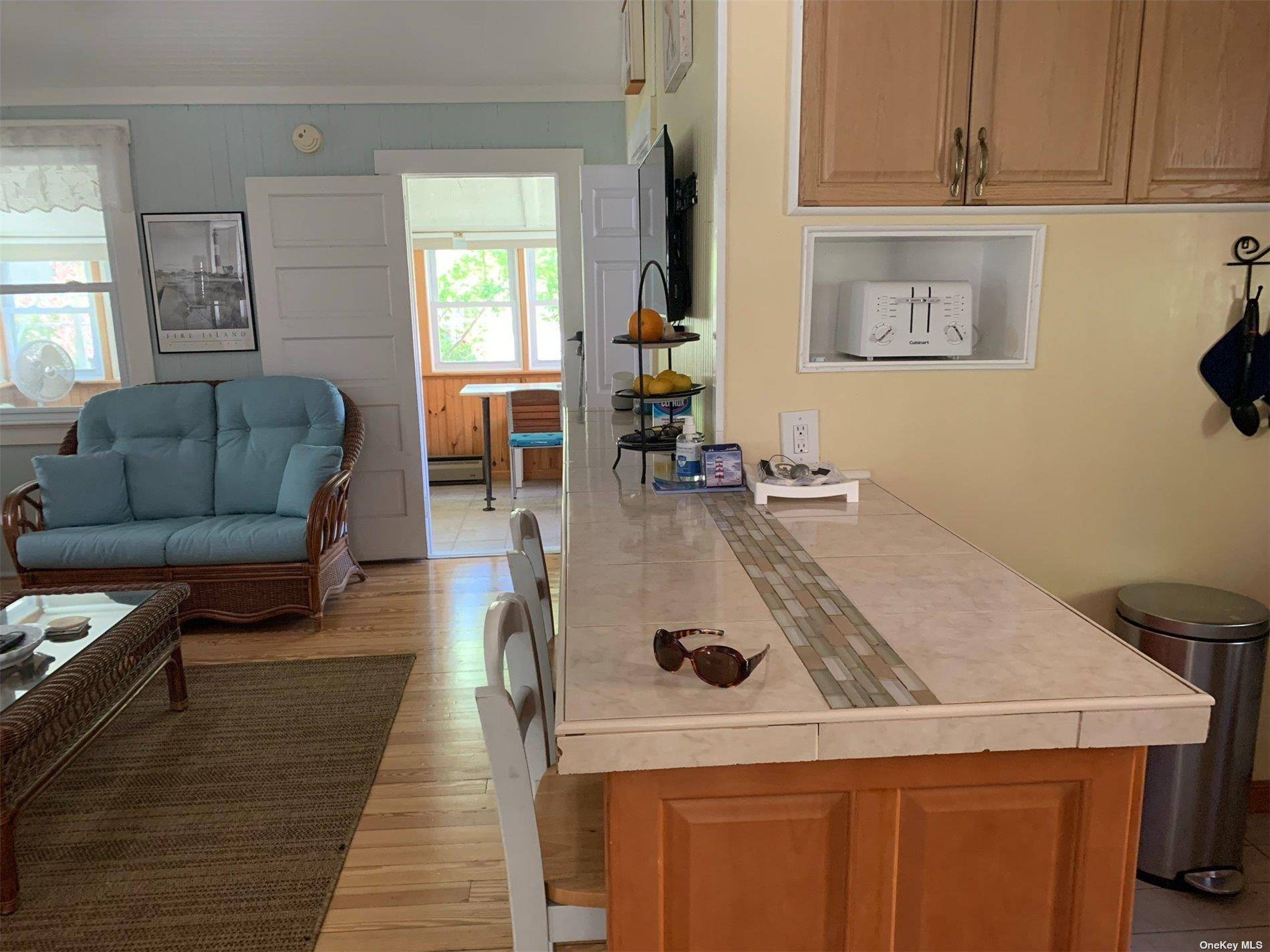 120 Bungalow WALK, Ocean Beach, NY 11770