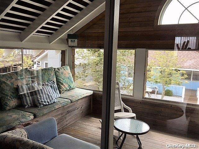 12 Ocean RD, Ocean Beach, NY 11770