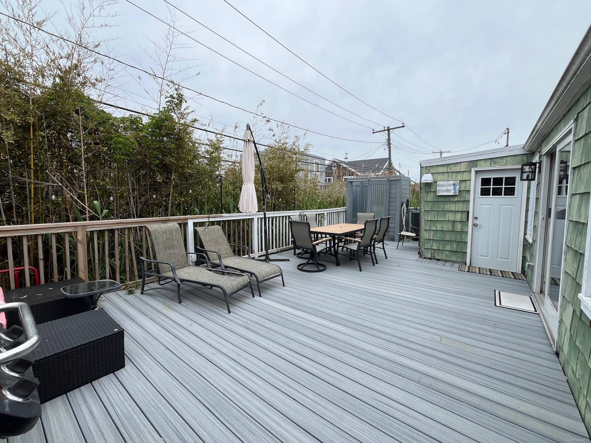 804 Evergreen WALK, Ocean Beach, NY 11770