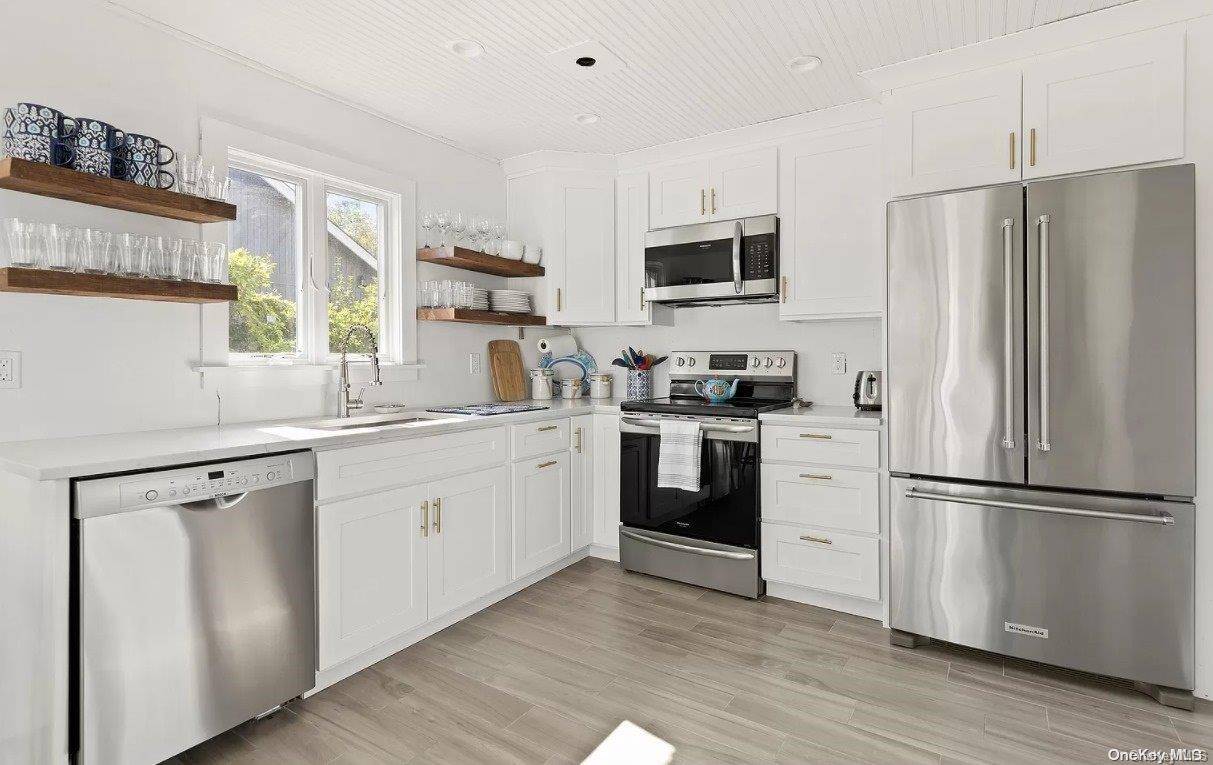 603 Bayberry WALK, Ocean Beach, NY 11770