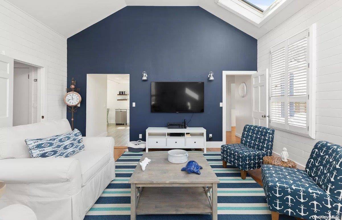 603 Bayberry WALK, Ocean Beach, NY 11770