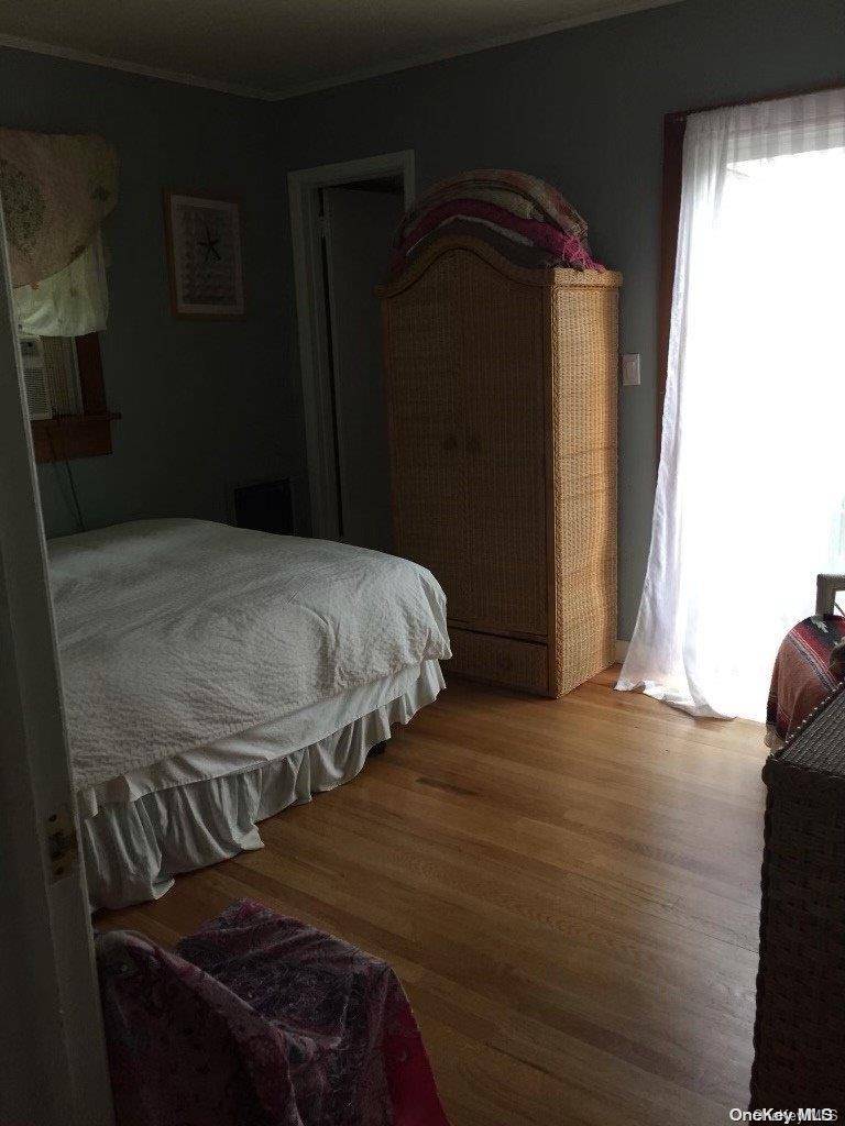 821 Evergreen, Ocean Beach, NY 11770