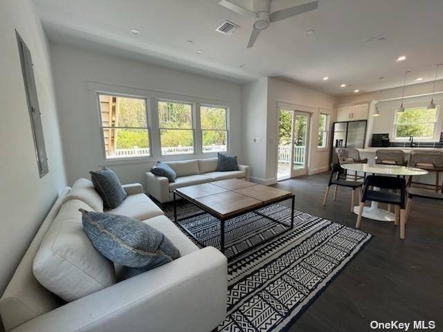 570 Bayberry WALK, Ocean Beach, NY 11770