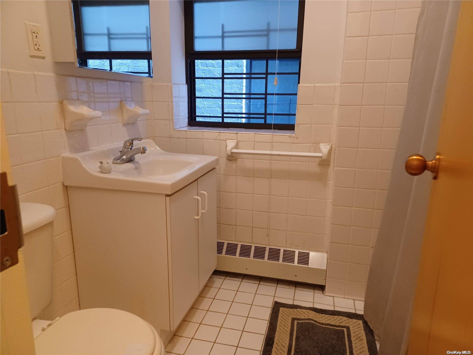 108 W 114th Street #2B, New York (manhattan), NY 10026