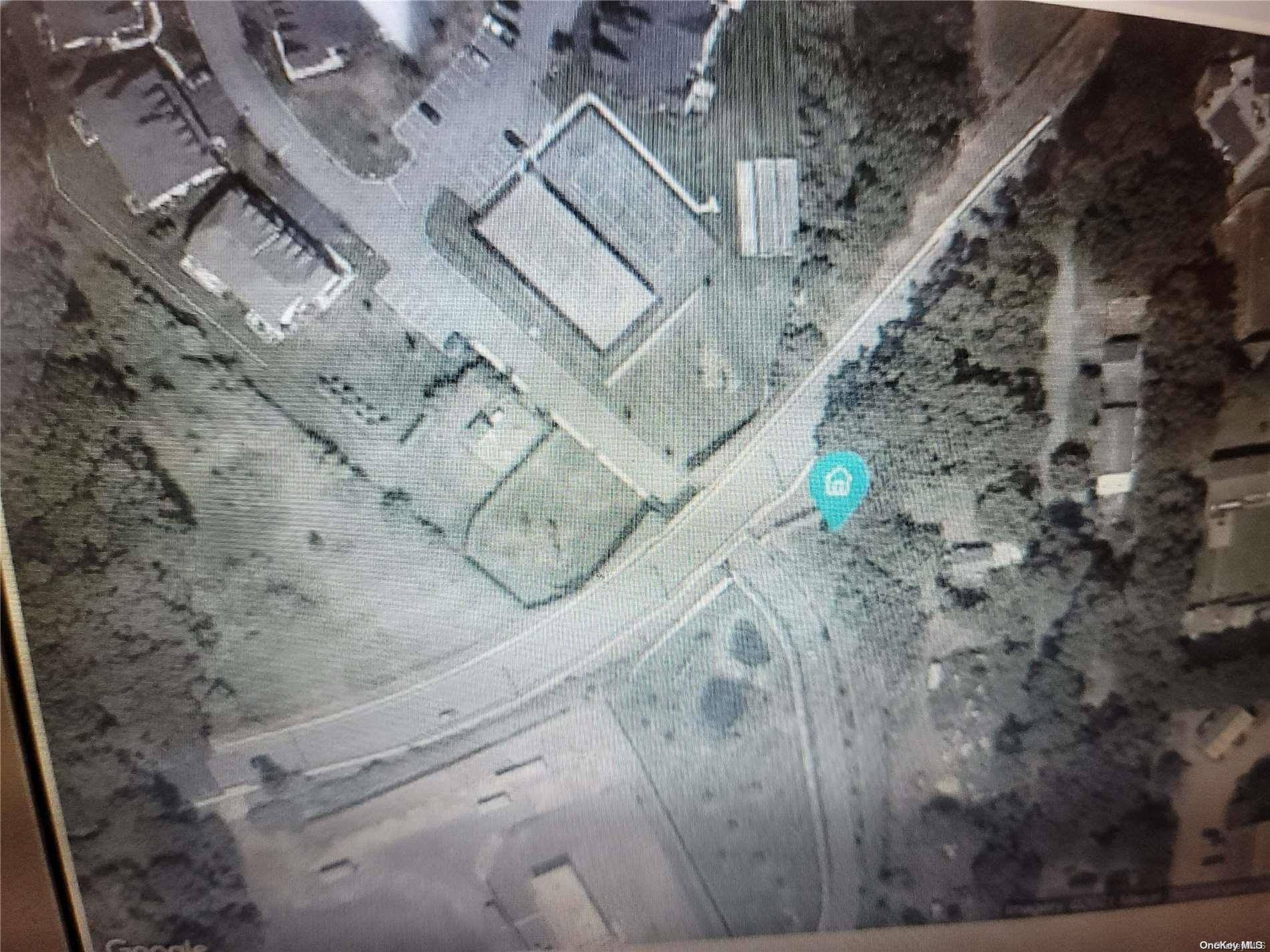222 Country RD, Medford, NY 11763