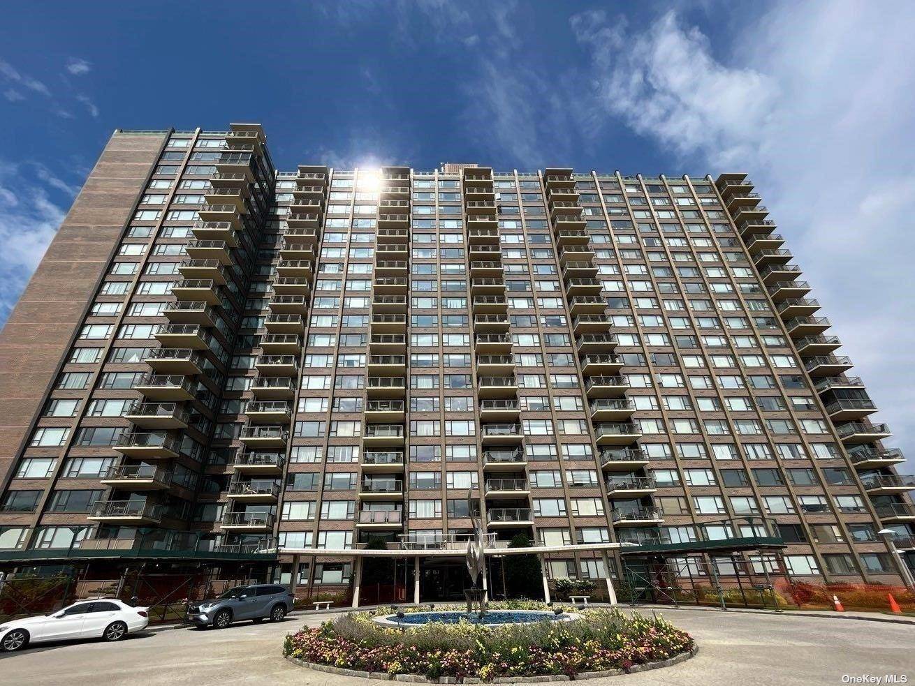 166-25 Powells Cove BLVD #4D, Beechhurst, NY 11357