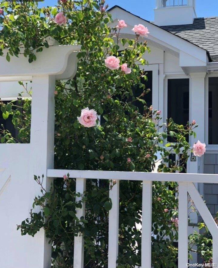 647 Ocean Breeze, Ocean Beach, NY 11770