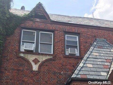 30-10 90th ST, Flushing, NY 11369