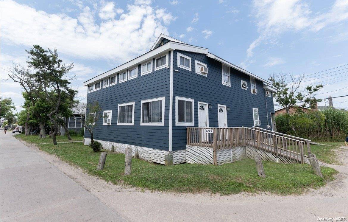 597 Bayberry WALK, Ocean Beach, NY 11770