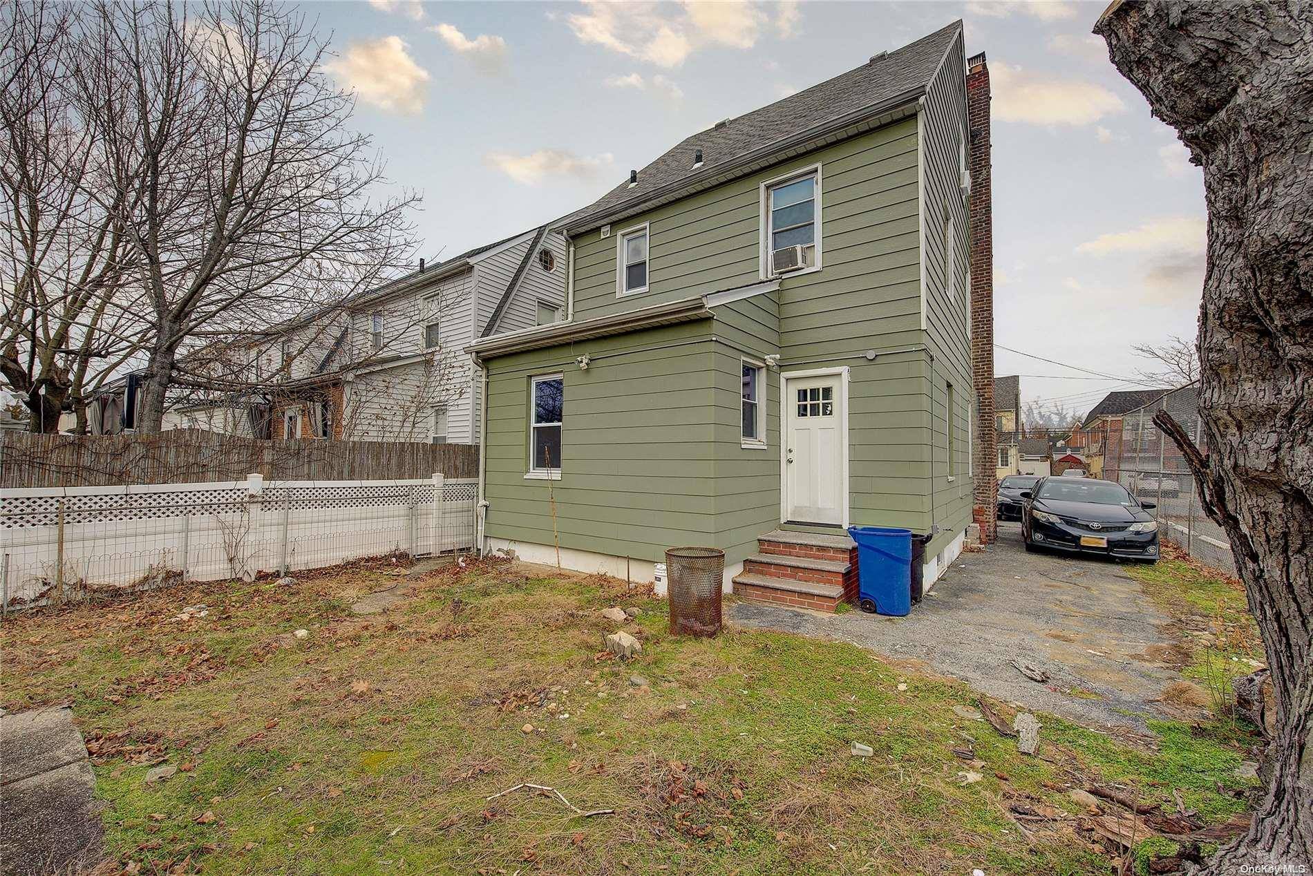 241-34 87th AVE, Bellerose, NY 11426