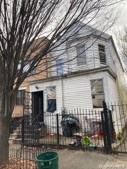 19 Doscher, East New York, NY 11208