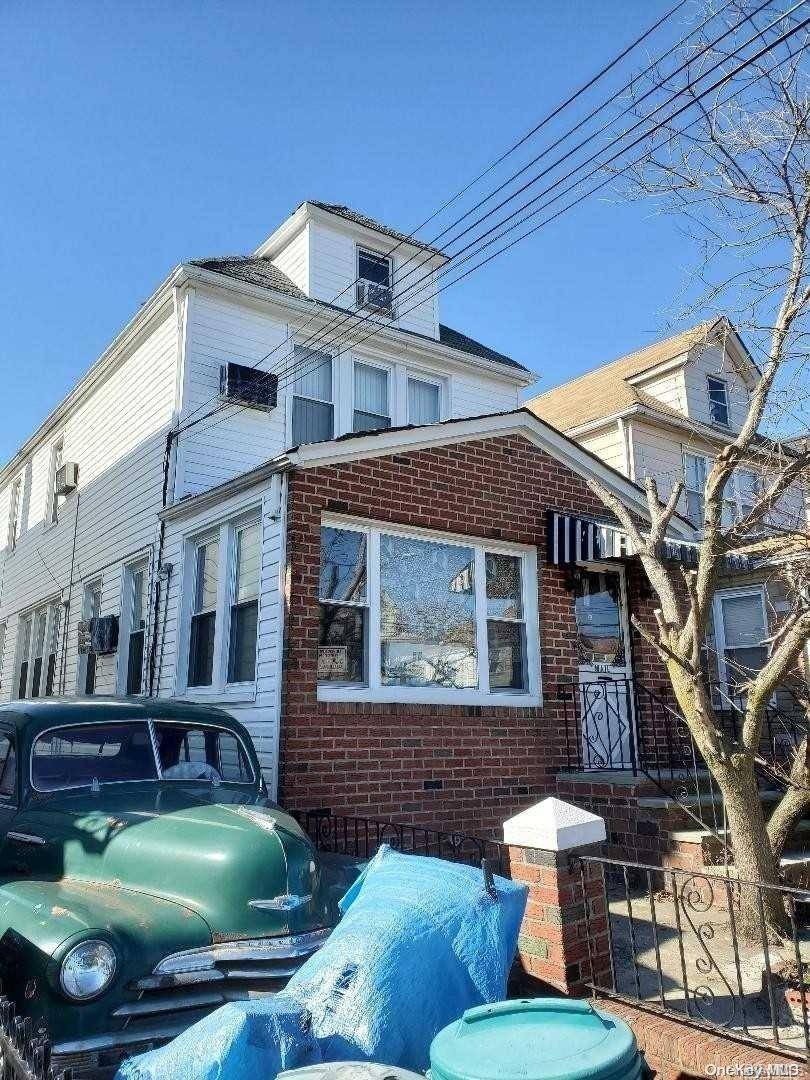24-24 Gillmore ST, Flushing, NY 11369