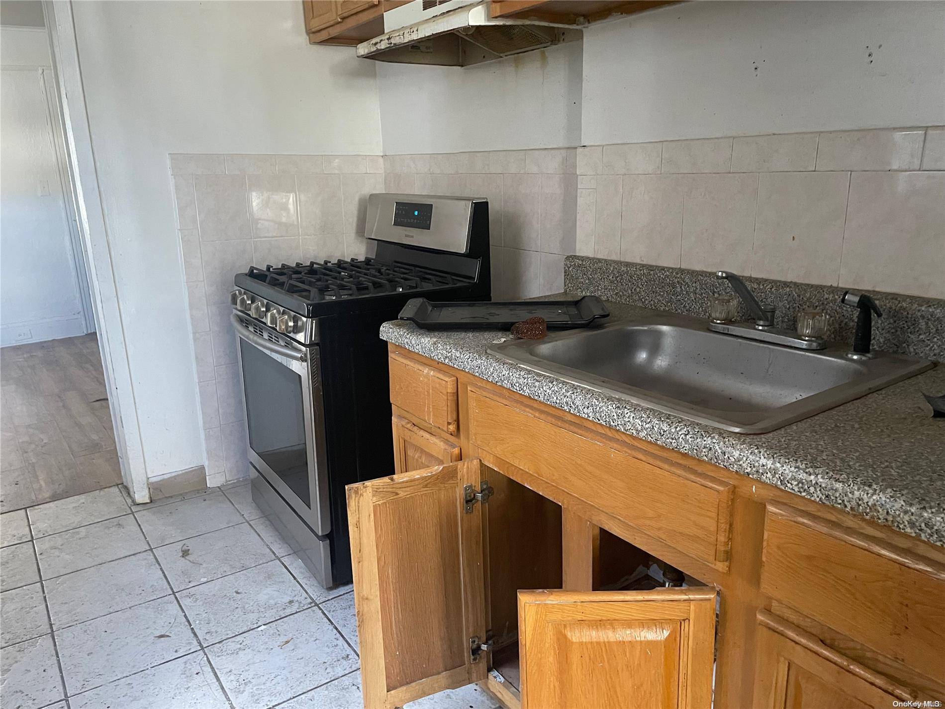 114-31 145th ST, Jamaica, NY 11436