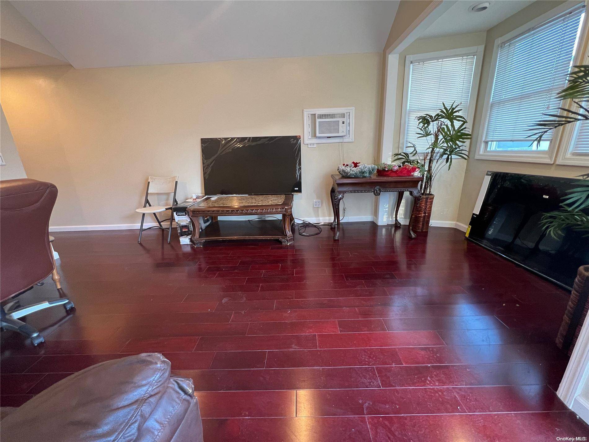 99-61 163rd RD, Howard Beach, NY 11414