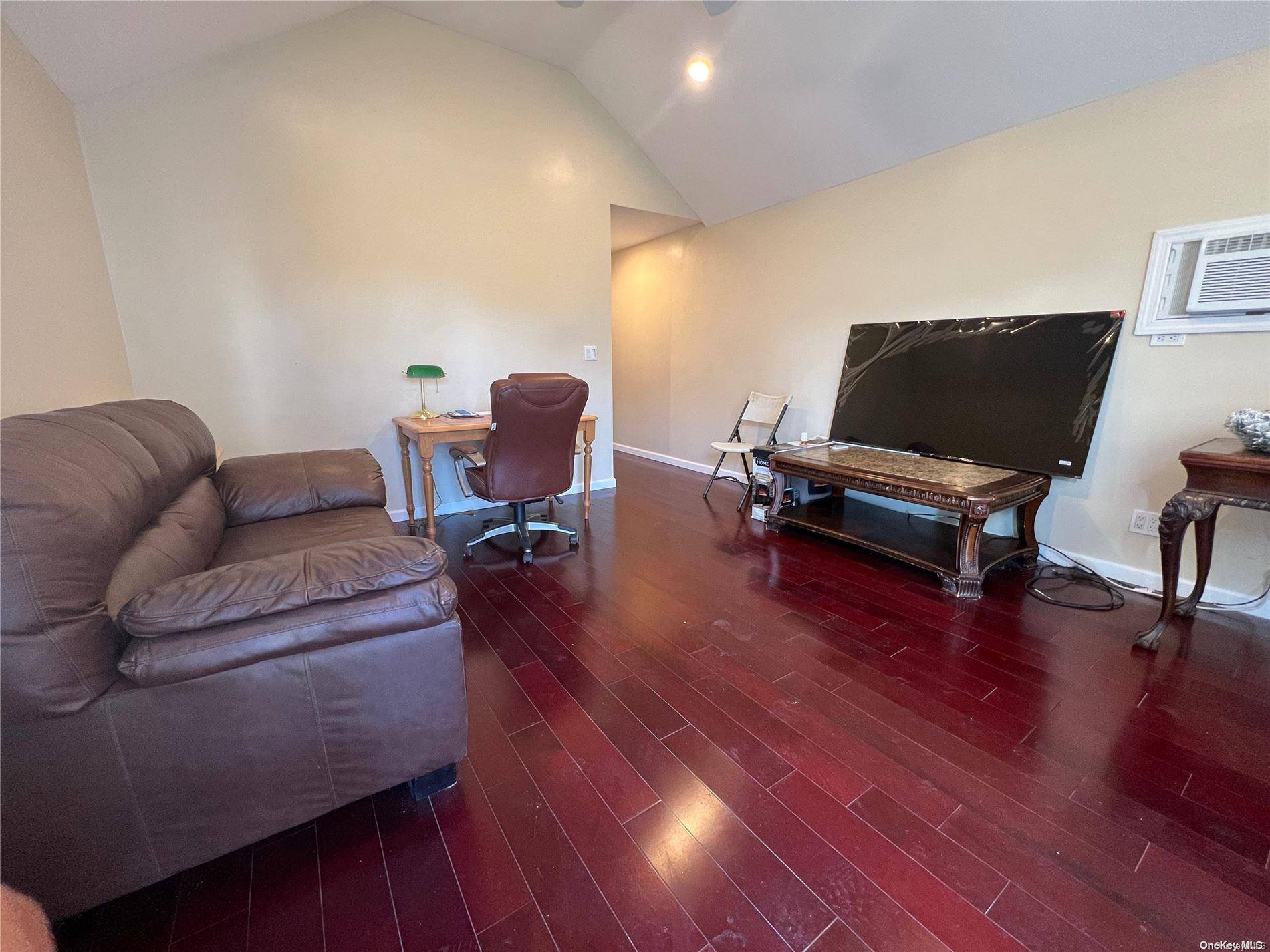 99-61 163rd RD, Howard Beach, NY 11414