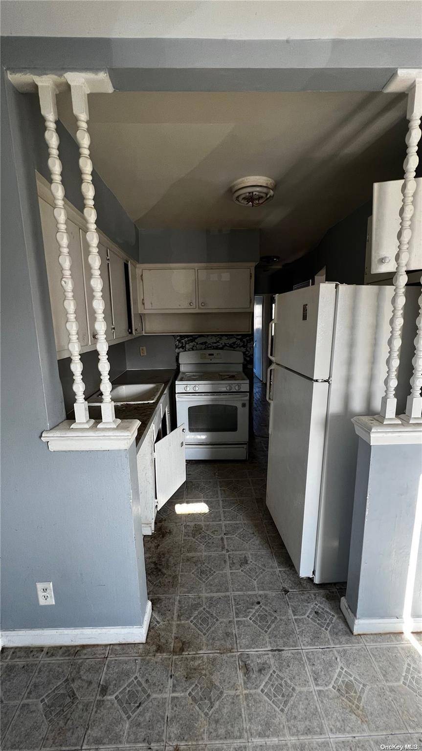1115 E 102nd ST, Brooklyn, NY 11236
