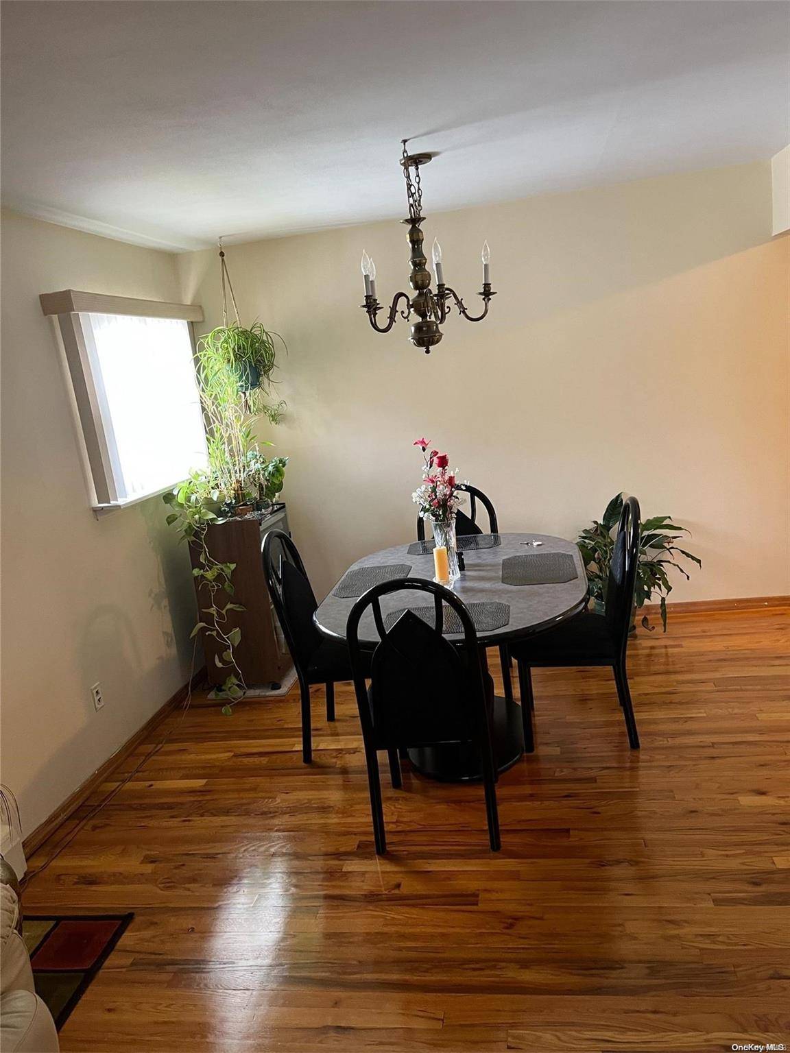 156 Juanita AVE, Freeport, NY 11520