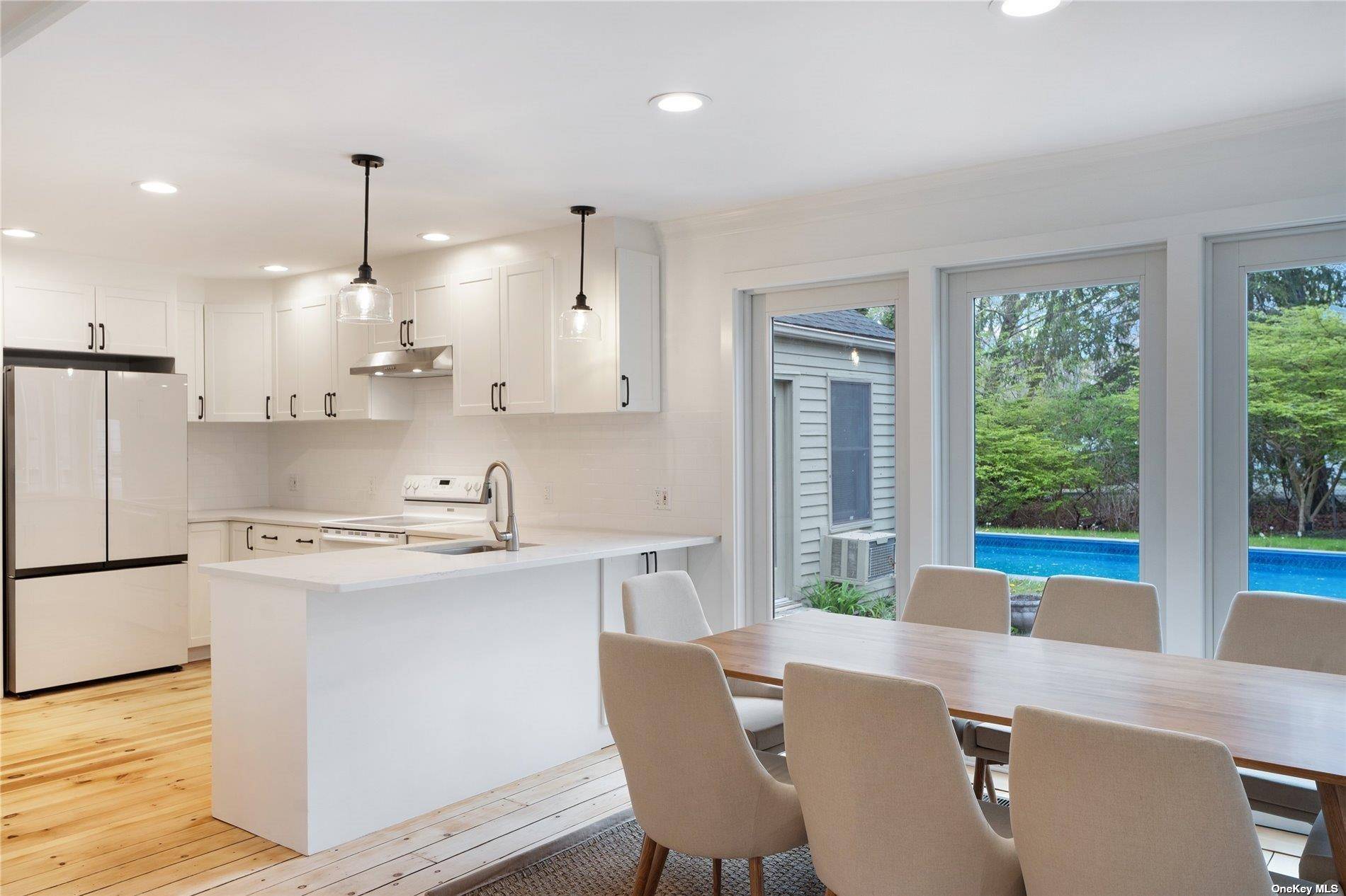 60 Aspatuck RD, Westhampton Beach, NY 11978