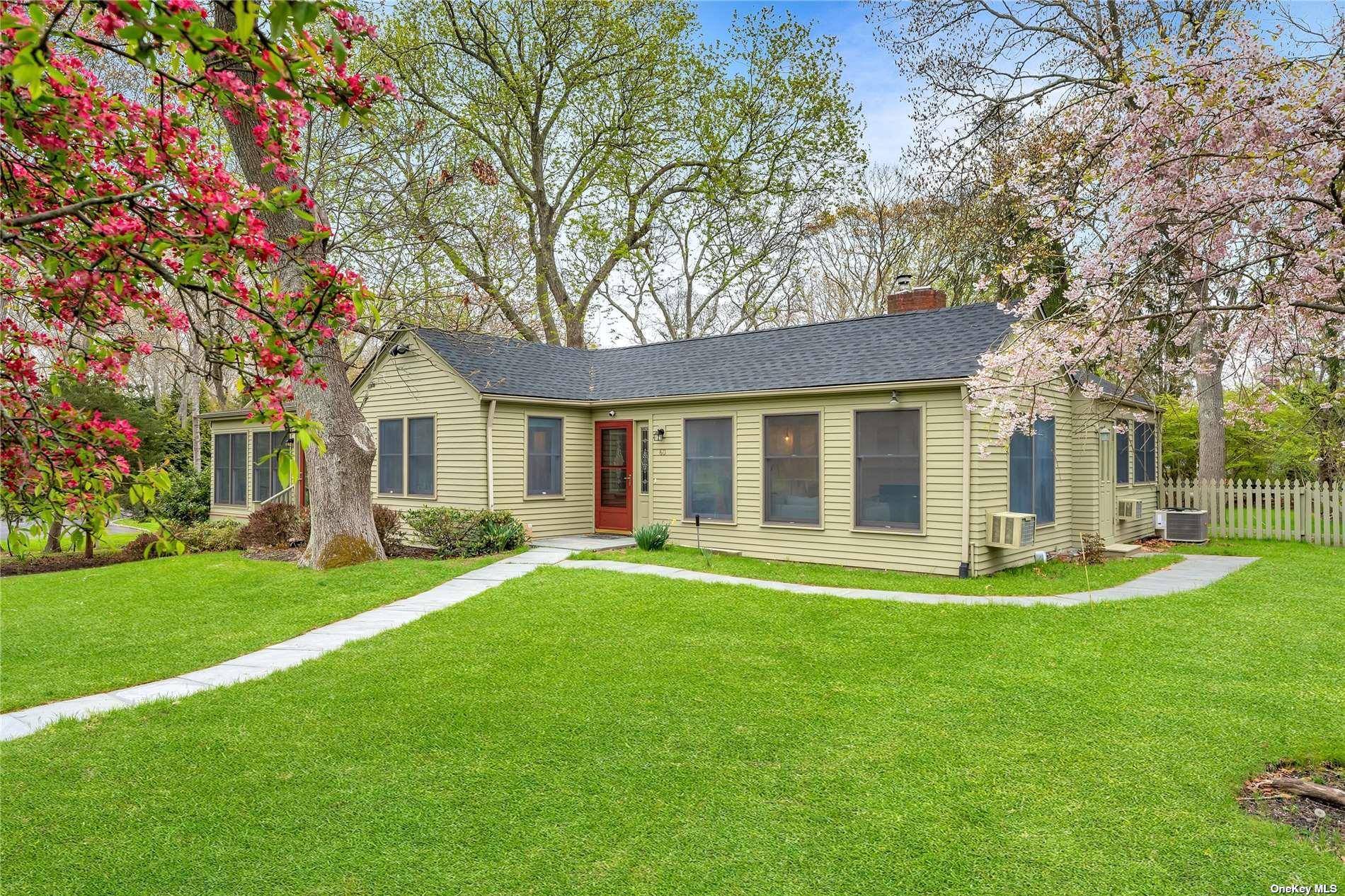 60 Aspatuck RD, Westhampton Beach, NY 11978