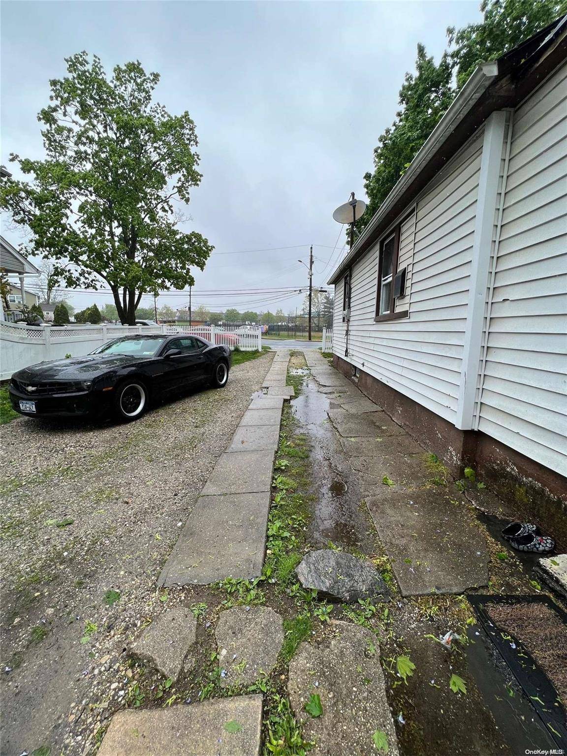 86 Linden AVE, Hempstead, NY 11550