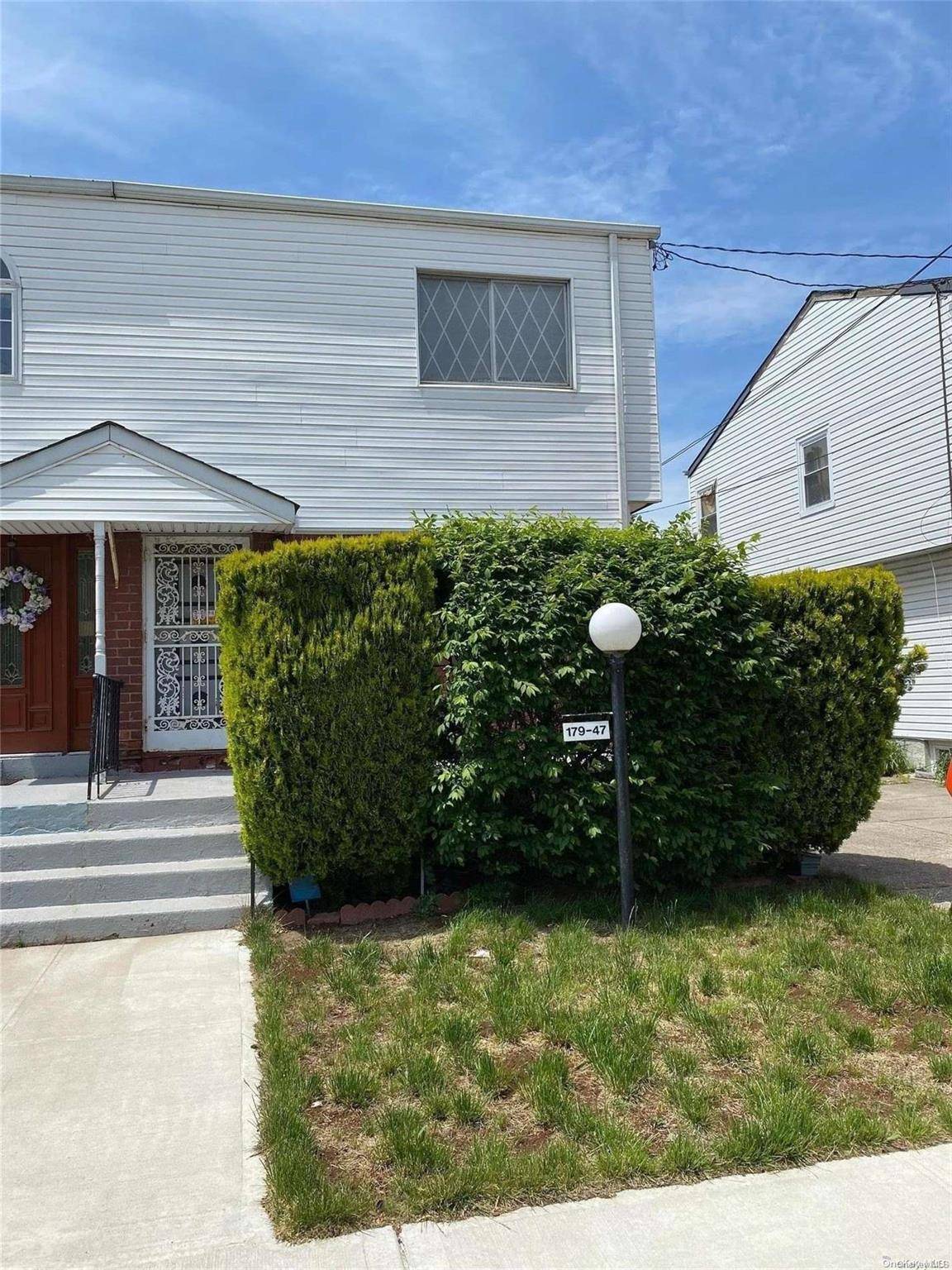 179-47 Zoller RD, Jamaica, NY 11434