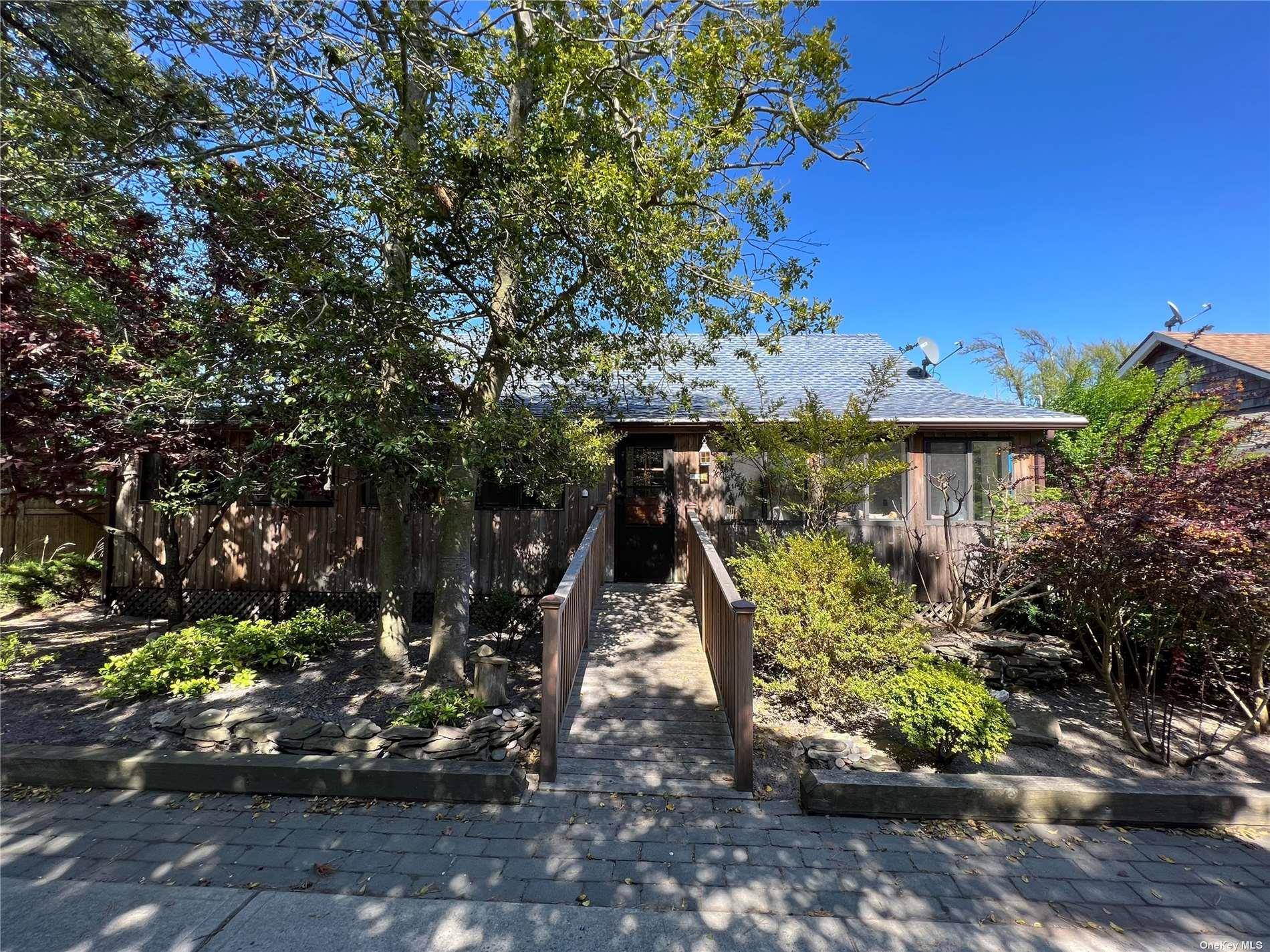731 Ocean Breeze WALK, Ocean Beach, NY 11770