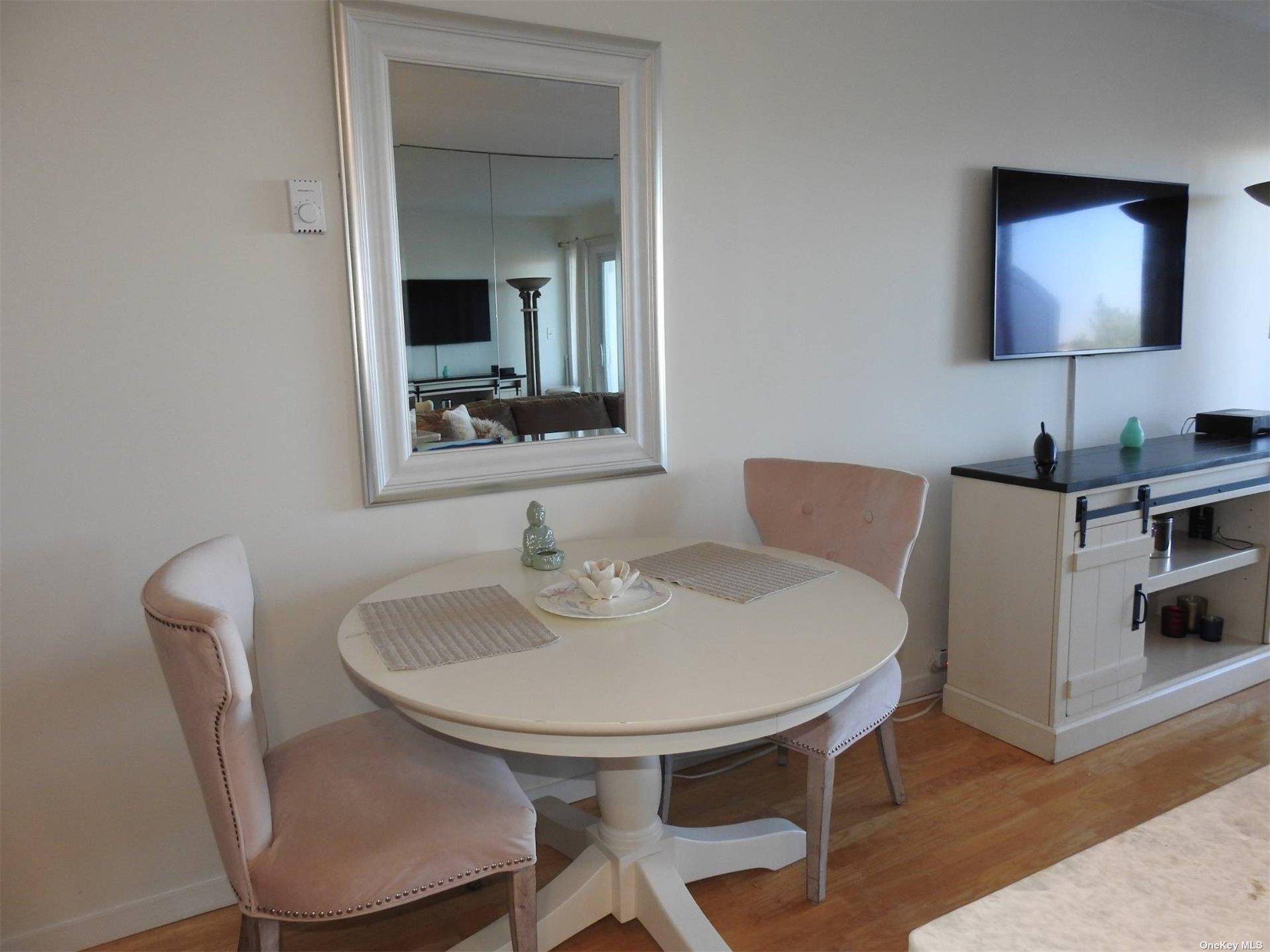 274 Dune RD #6, Westhampton Beach, NY 11978