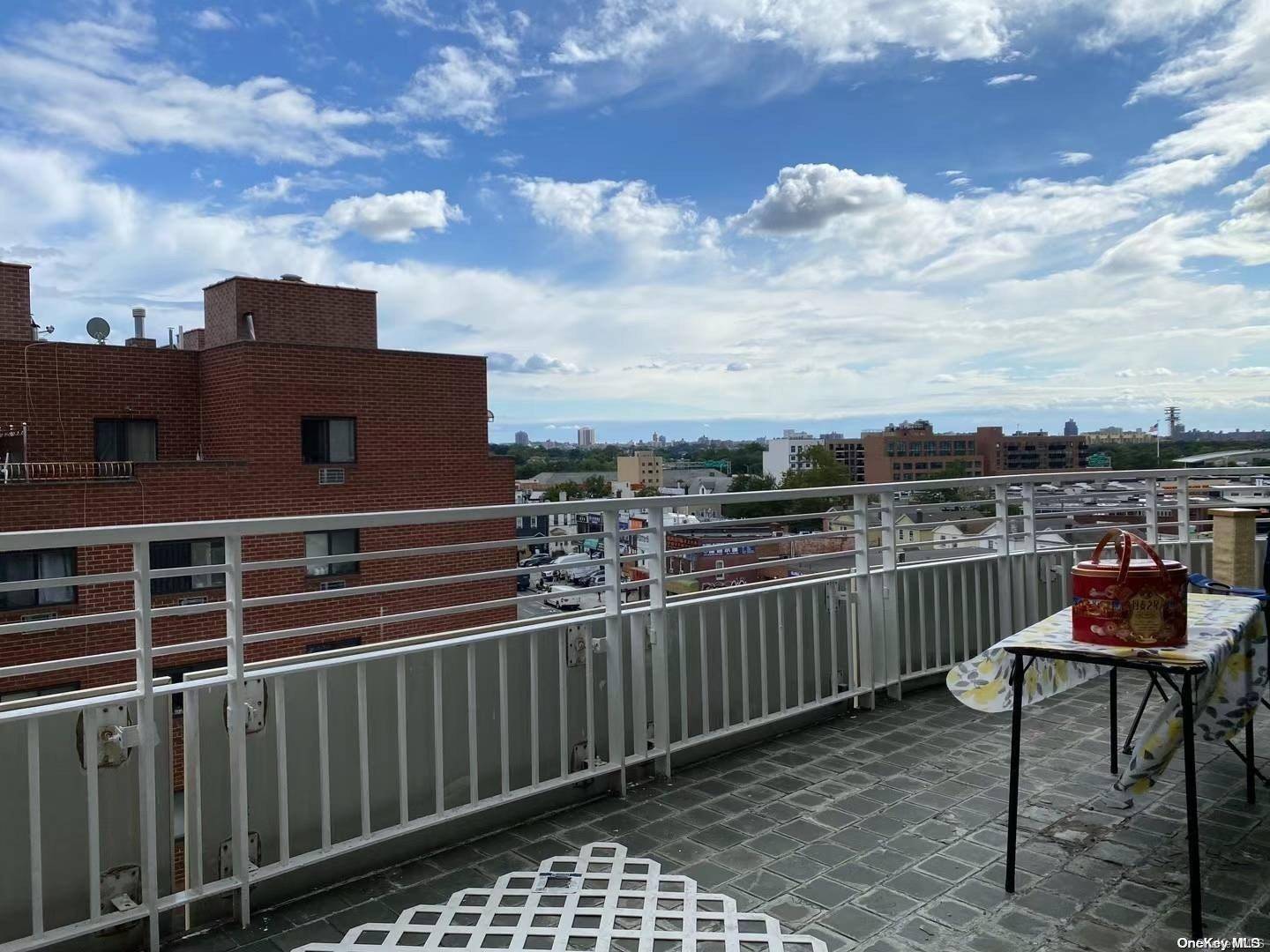 132-03 Sanford AVE #7F, Flushing, NY 11355