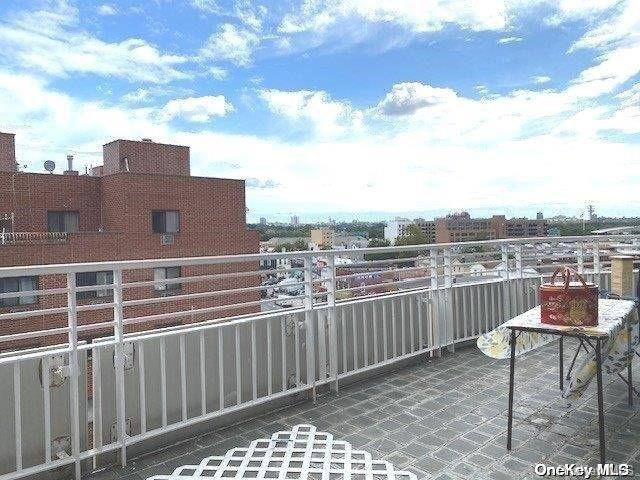 132-03 Sanford AVE #7F, Flushing, NY 11355