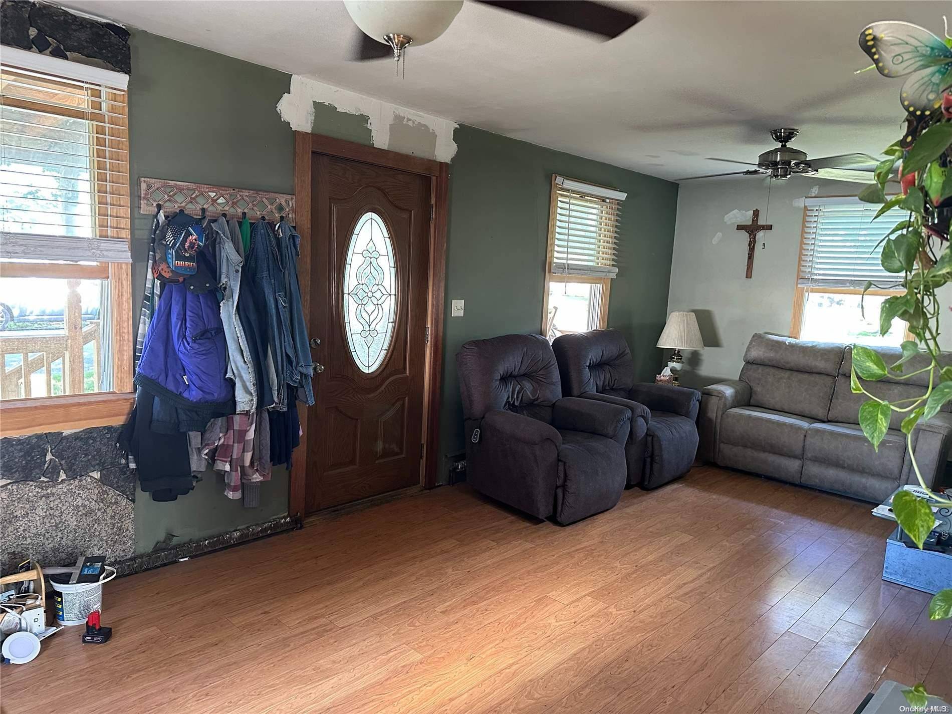 151 Forest AVE, West Babylon, NY 11704
